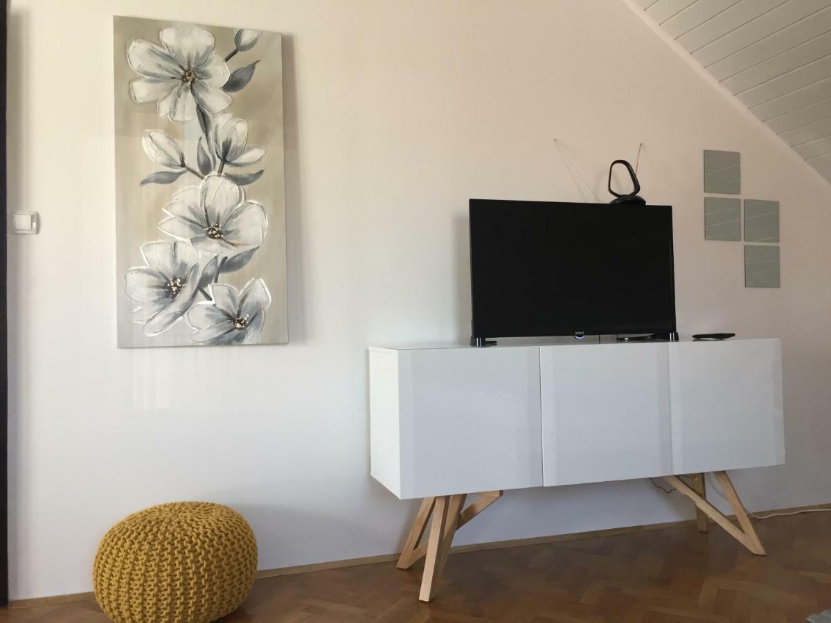 קארלובץ Apartman Studio Sonas 3 With Free Private Parking מראה חיצוני תמונה